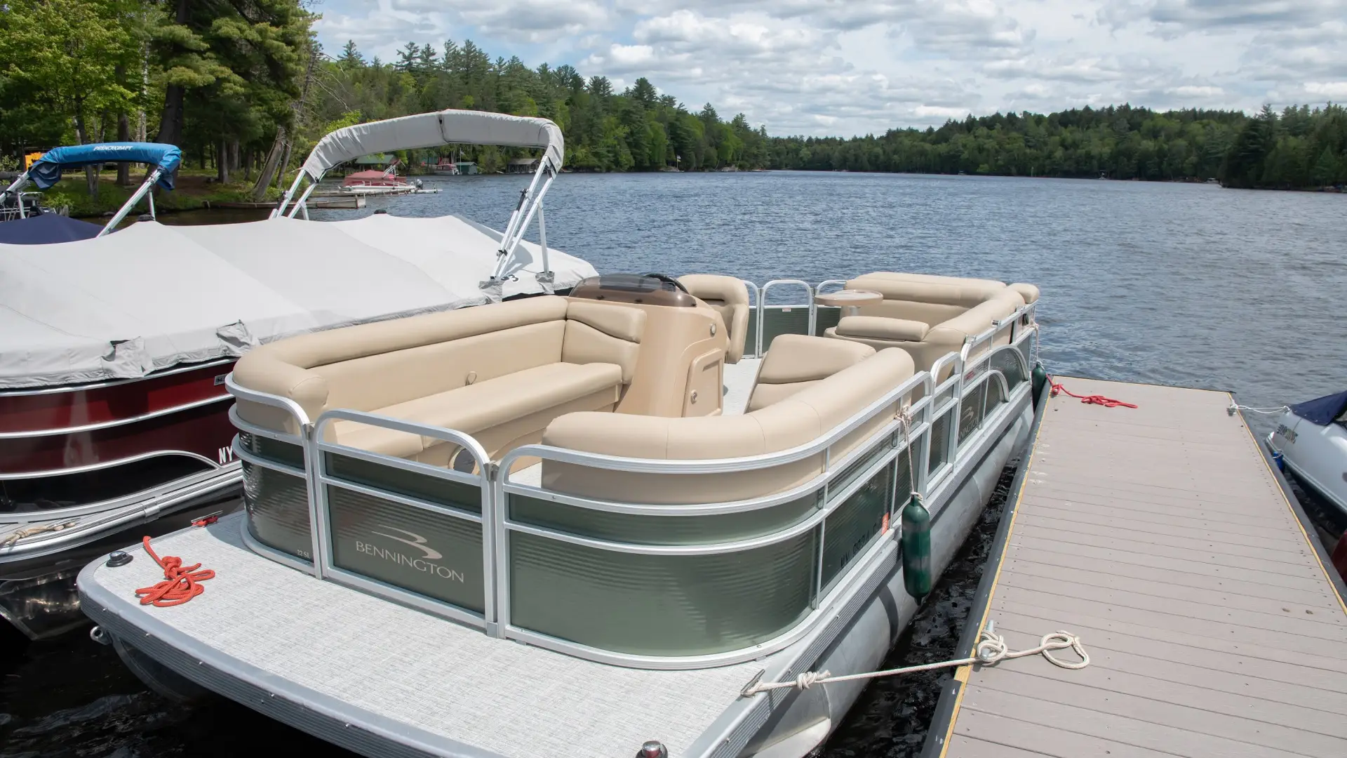pontoon boat
