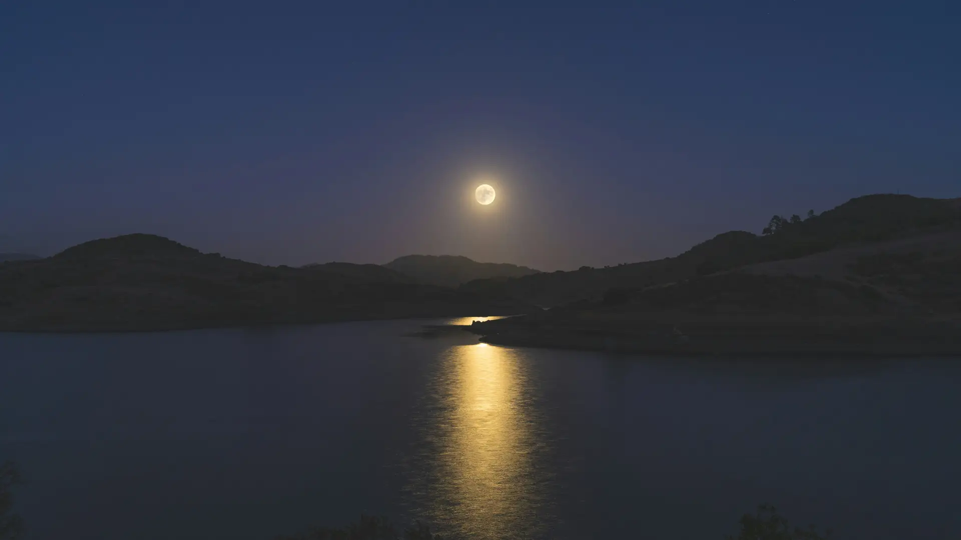 full moon paddle
