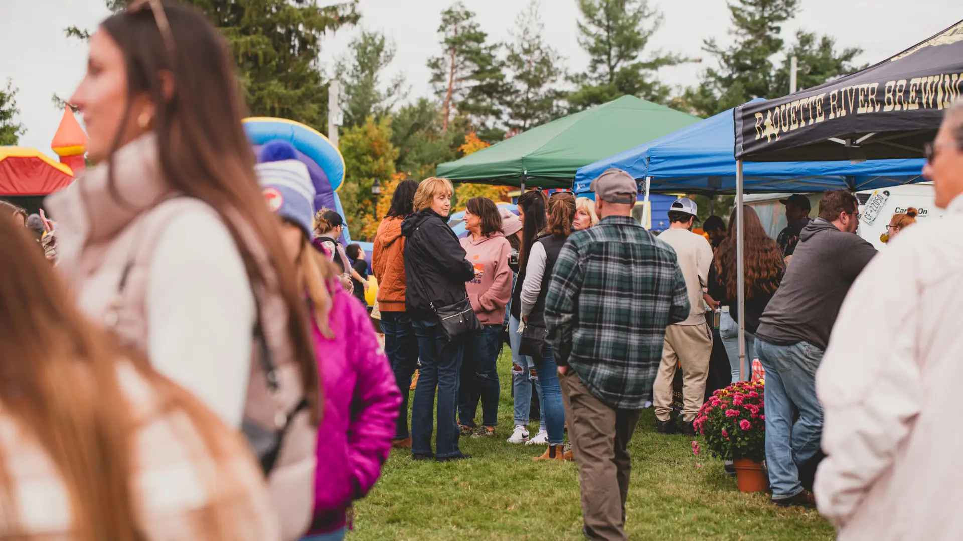 Activity at the fall festival, OkTupperfest