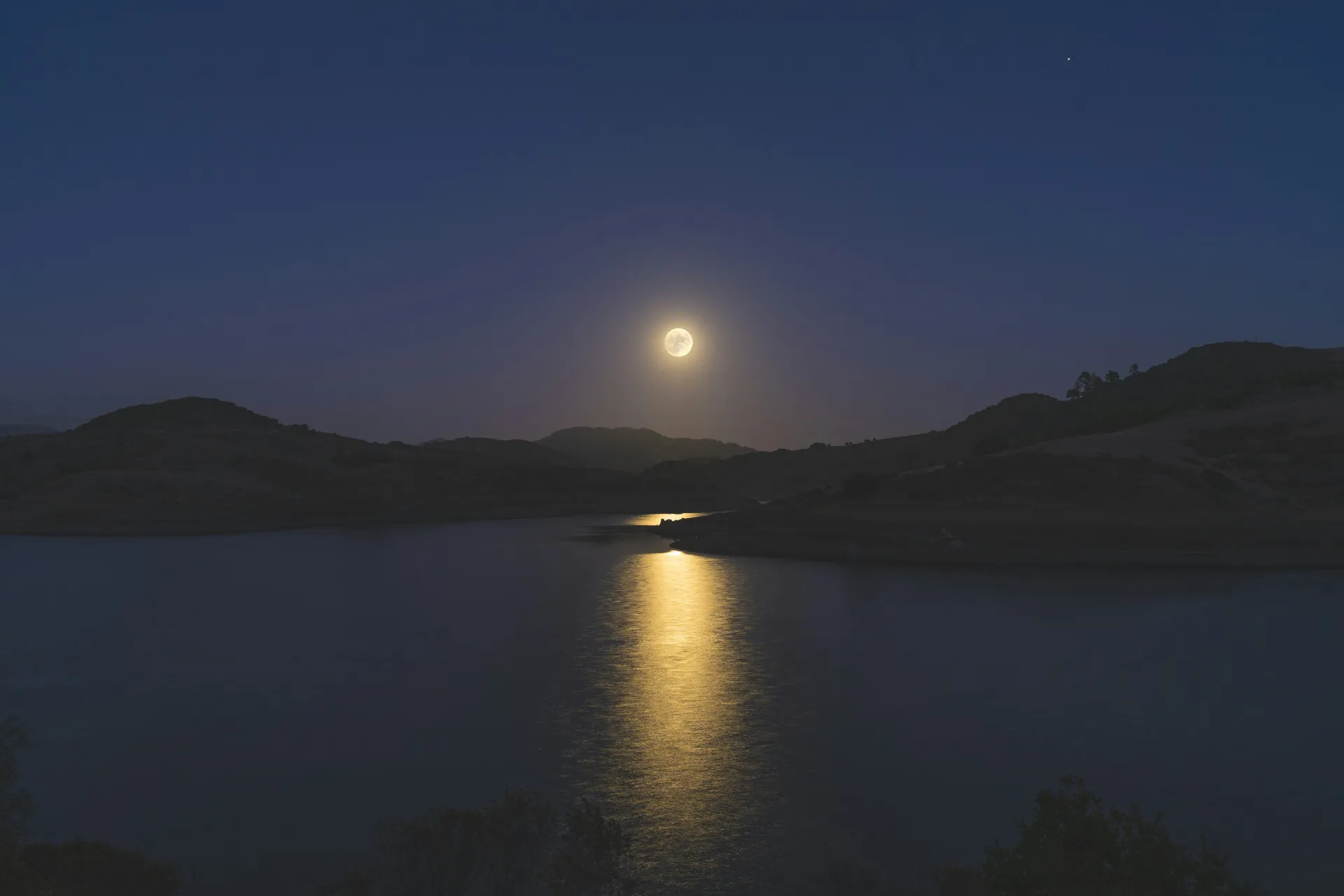 full moon paddle