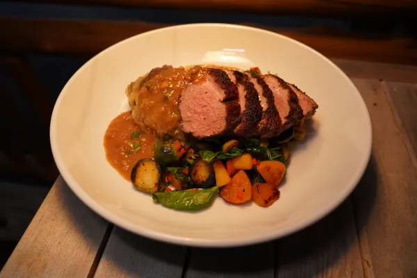A fresh and delicious meal on a plate.