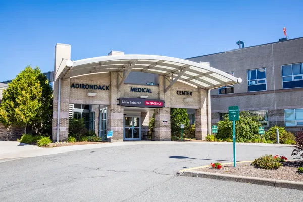 exterior of the adirondack medical center saranac lake