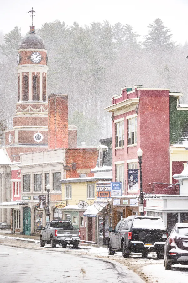 snowy downtown SL with clocktower 
